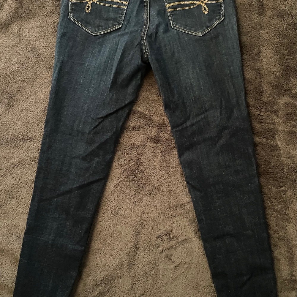 Levi’s Denizen High Rise Jeggings
